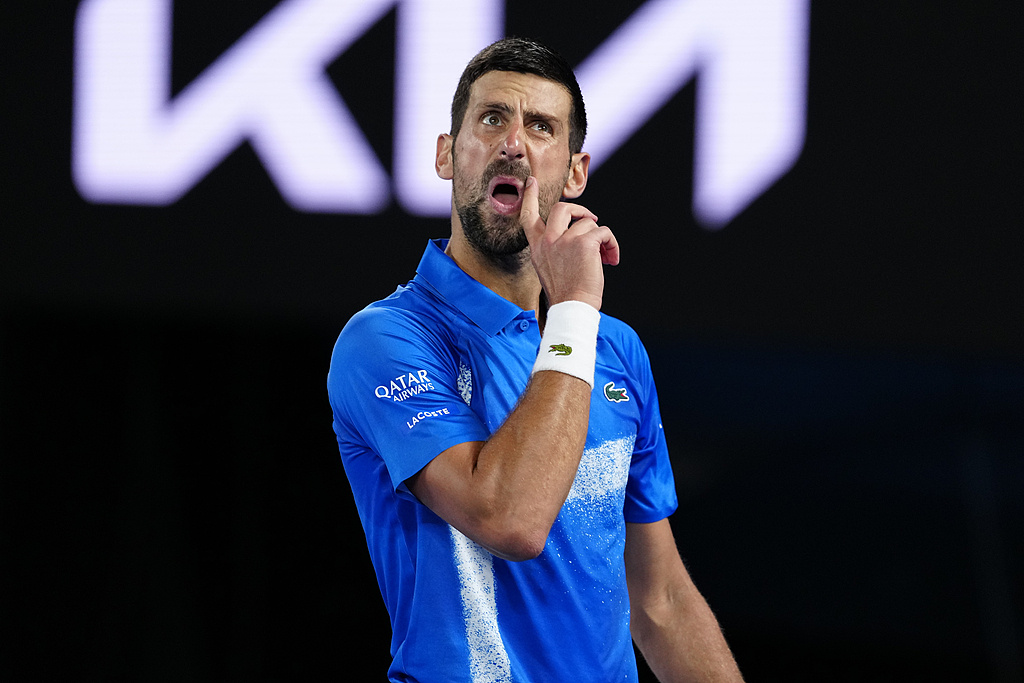 包含世界网球队鏖战澳大利亚网球队，德约科维奇关键制胜的词条