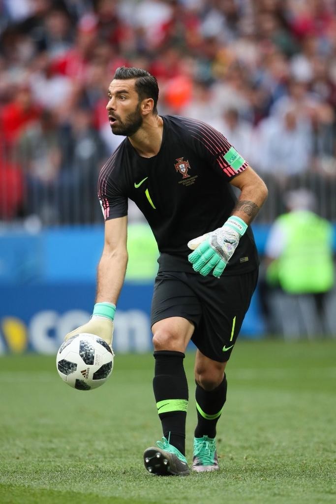 关于狼队惊艳表现，成为本赛季黑马的信息