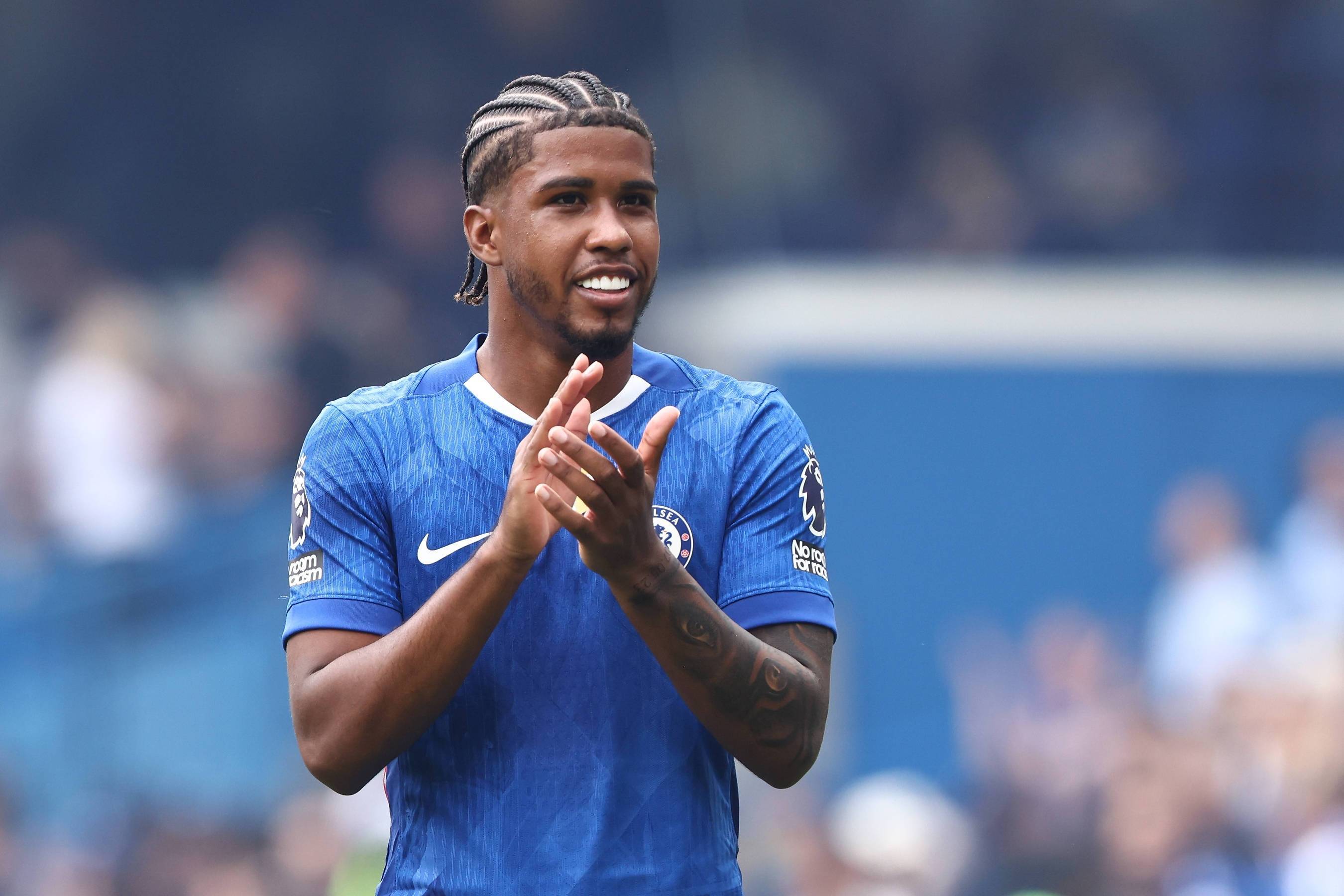 切尔西领队赞小将表现出色，称其是未来之星的简单介绍