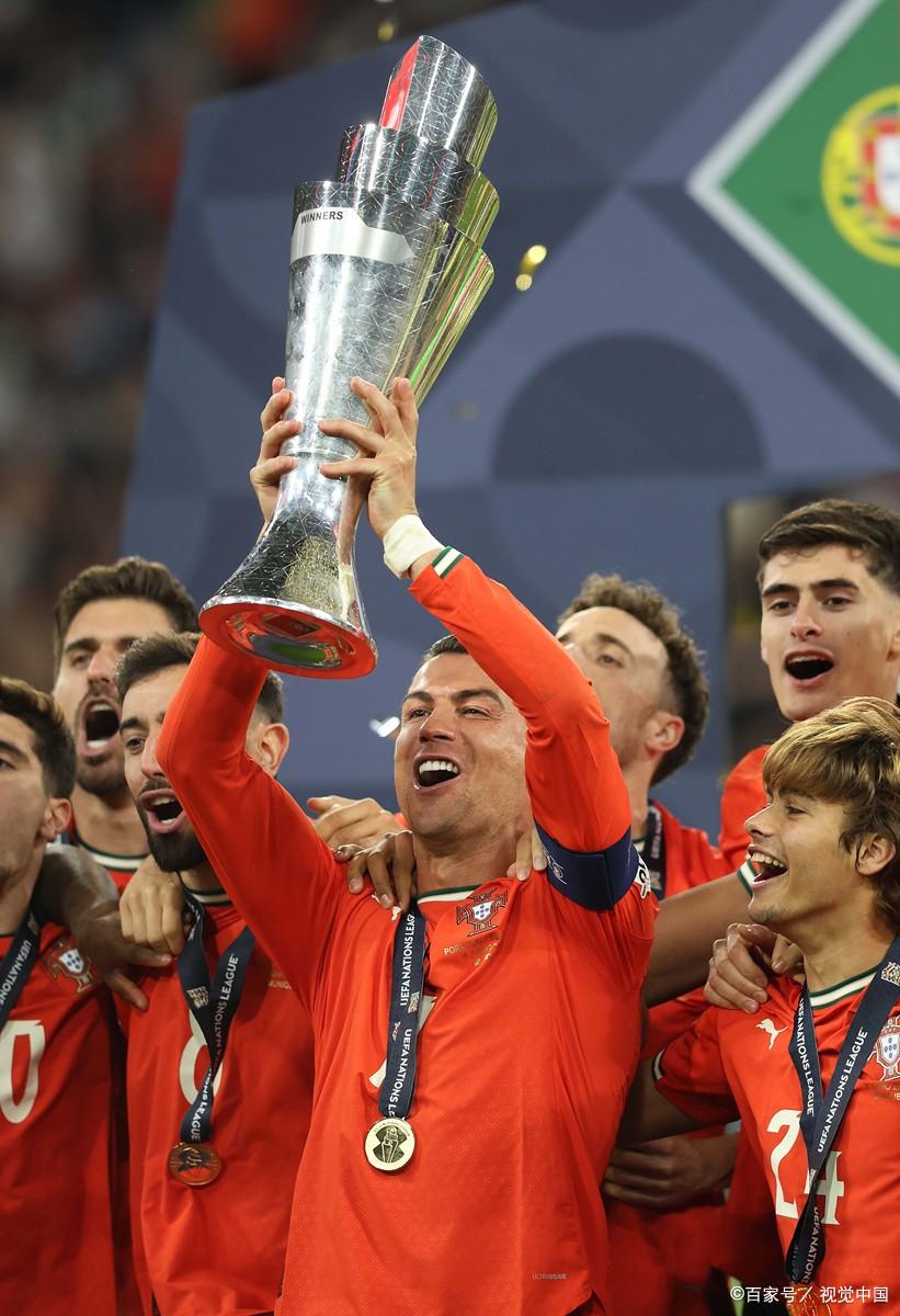 开云体育app-包含塞尔维亚队力克葡萄牙，卫冕欧洲杯冠军的词条