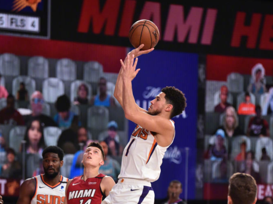 哥伦比亚暂居积分榜首，连胜势头不可阻挡