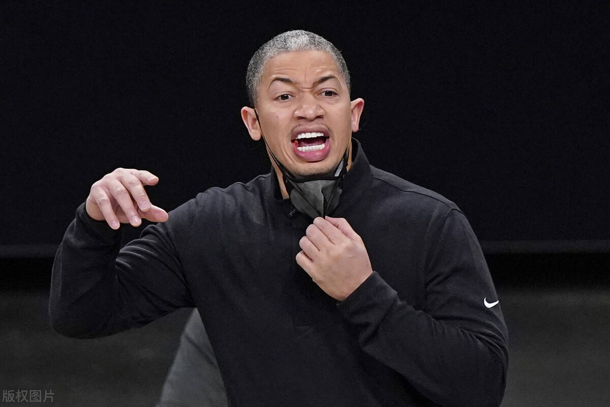 奥朗多传球神奇，助队轻松打败对手！