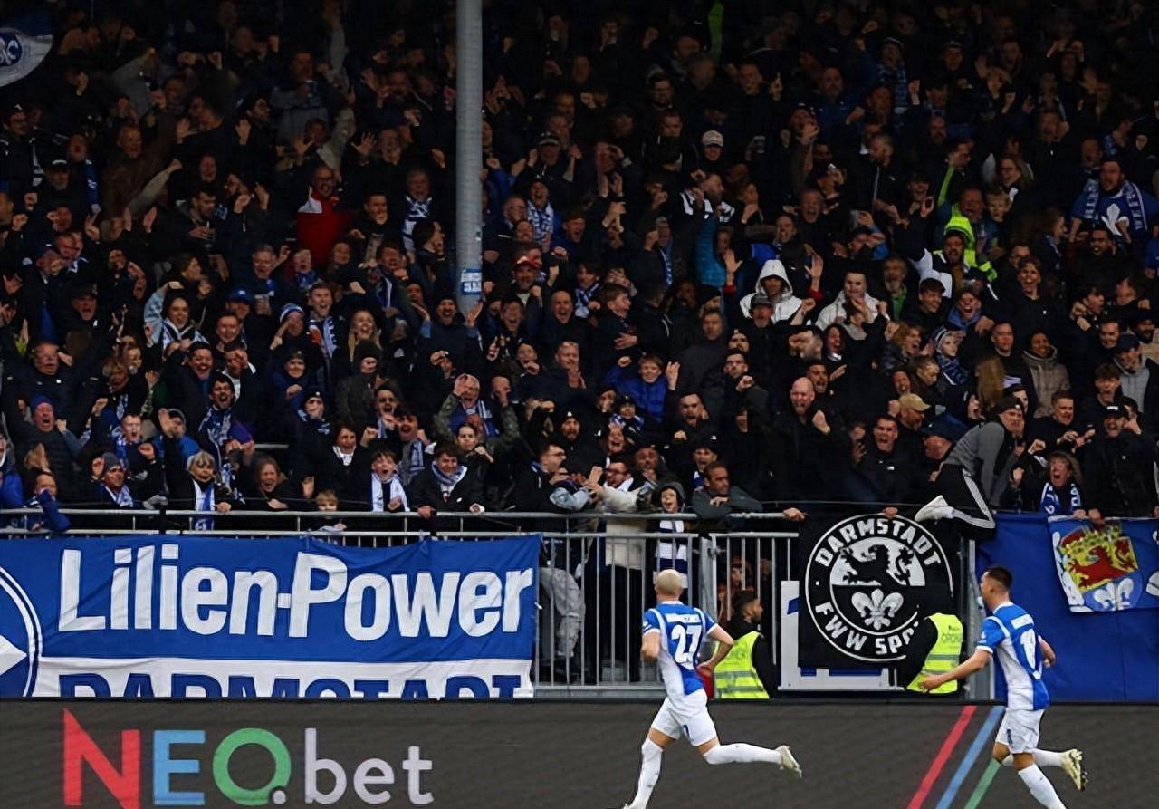 关于弗赖堡主场惊险取胜积分保级关键的信息 关于弗赖堡主场惊险取胜积分保级关键的信息