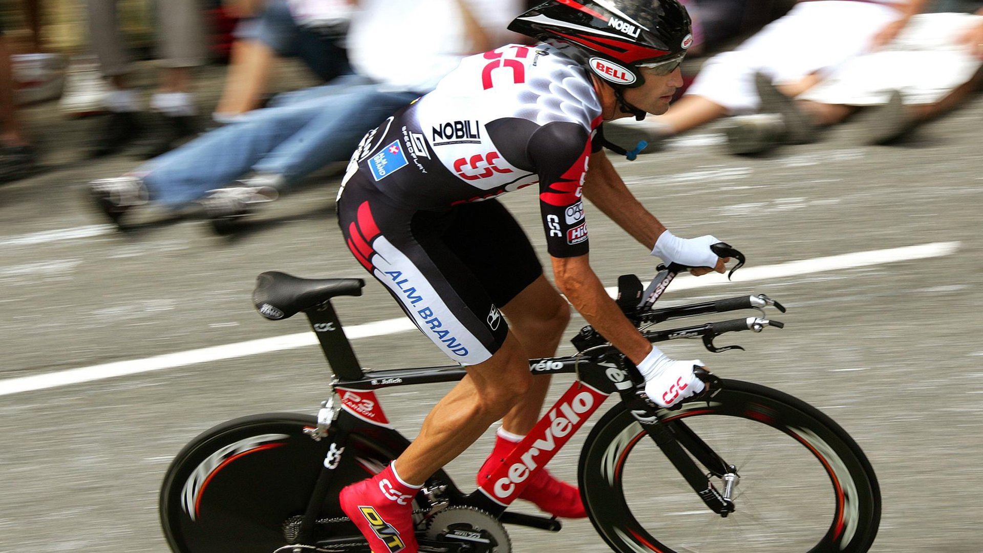 绿茵场上的碾压，乒乓台前的烈焰，当德国战车驶过，张本智和正燃烧