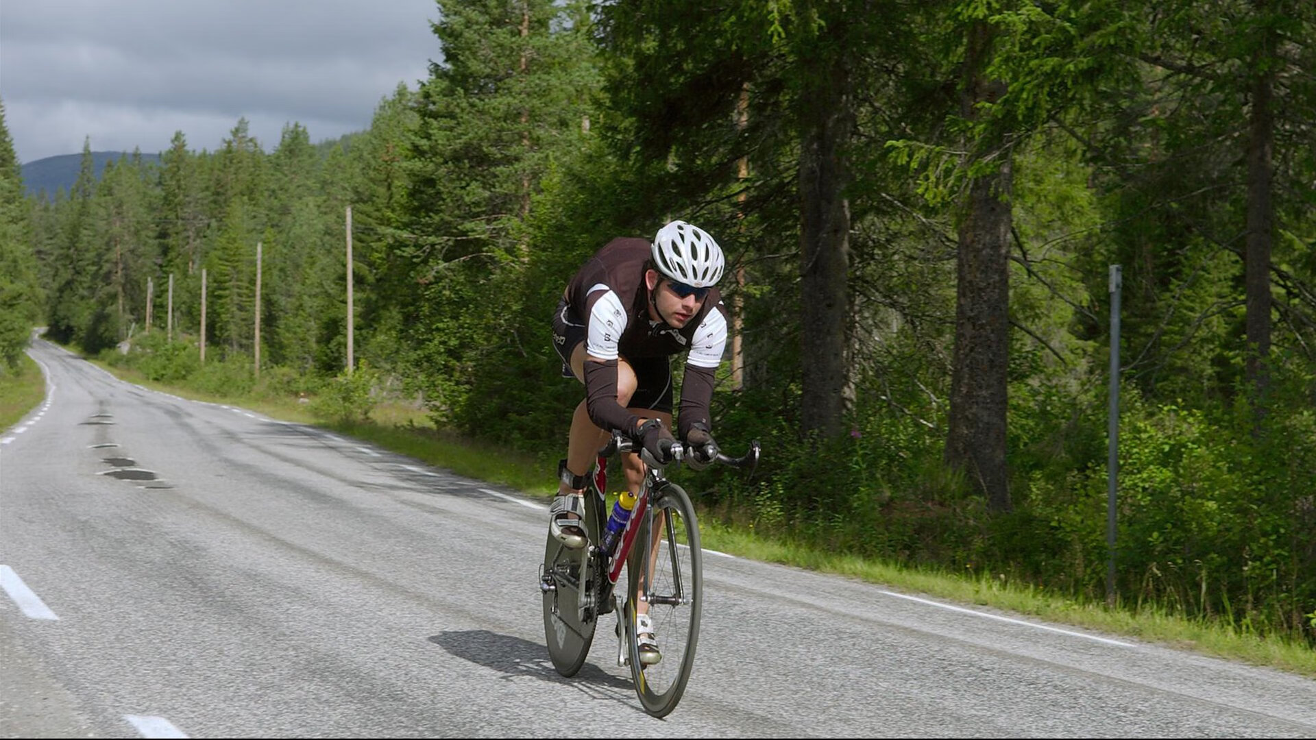 澳网完胜温网，西西帕斯高光表现背后的硬地革命